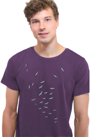 violettes T-Shirt mit Vogelschwarm