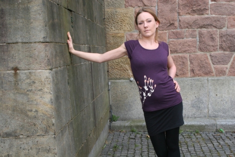 Preview: sommerliches Blumenshirt