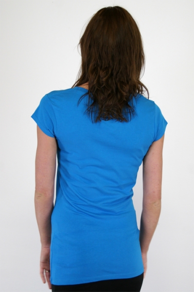 Rückenansicht blaues Damenshirt