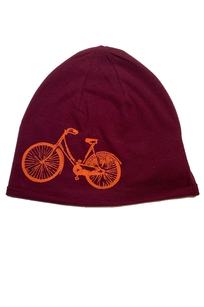 rote Mütze mit Fahrrad